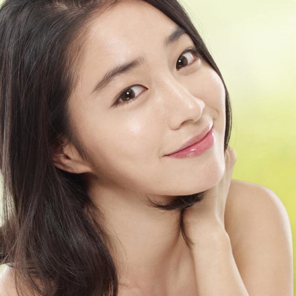 lee min jung beautiful award winning south korean actress