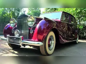 Nehru Vintage Rolls-Royce Sparks Dowry Dispute